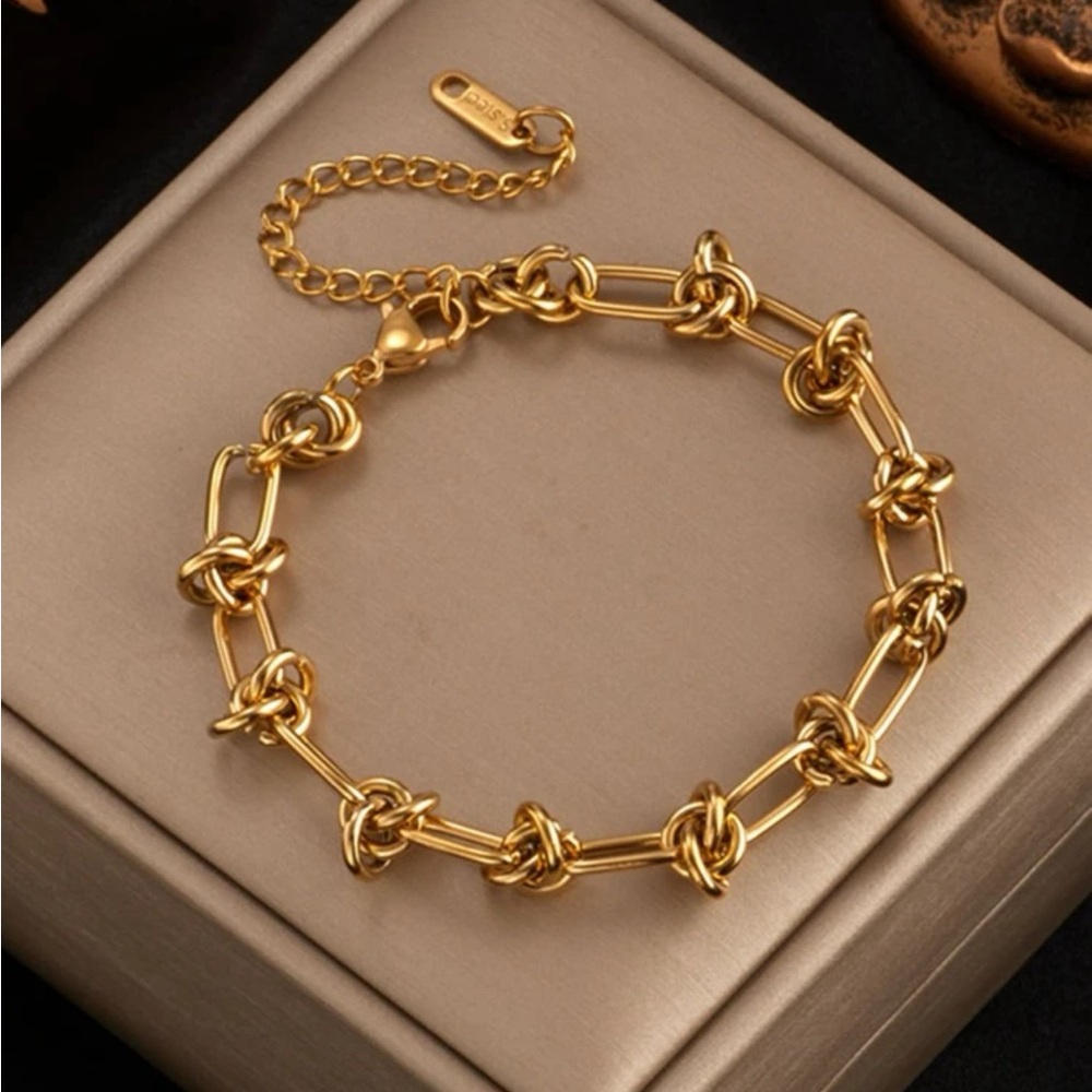 Sayuri Bracelet
